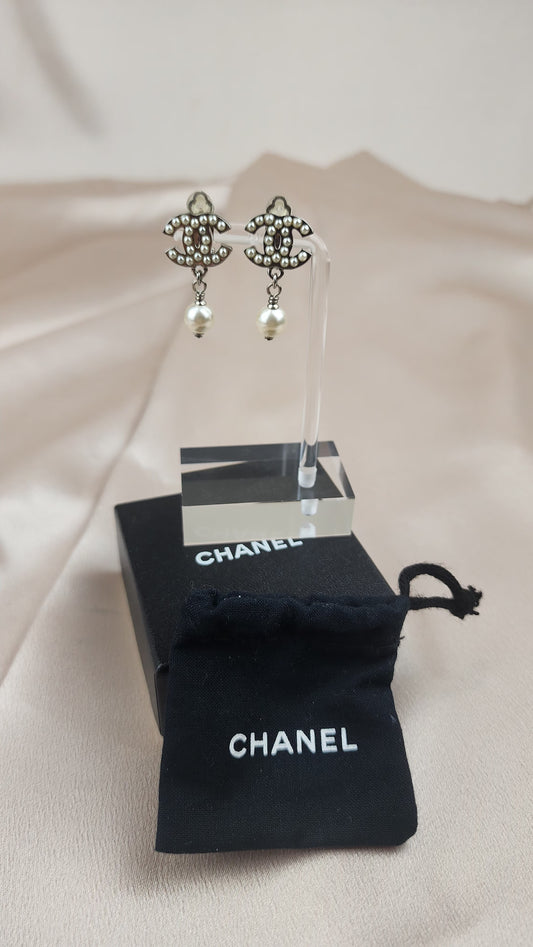 Chanel Pearl Stone Clip on Earrings with Box
